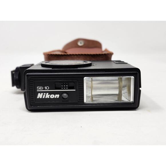 Nikon SB-10 Speedlight Flash With Case UNTESTED